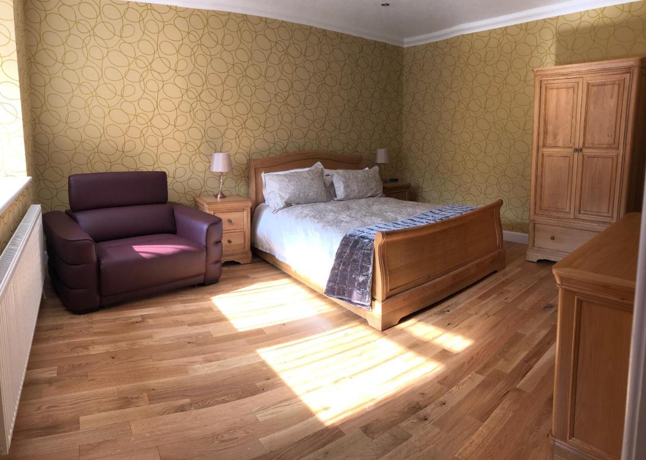 Bridgemill Motel Гървън Екстериор снимка